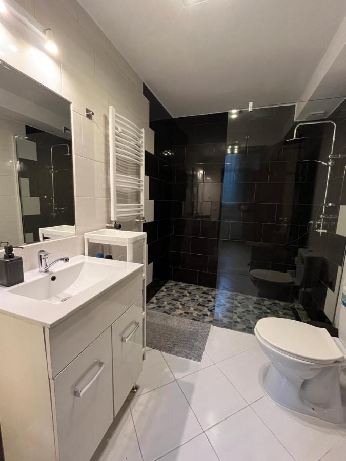 Fancy Home Budapest Bagian luar foto