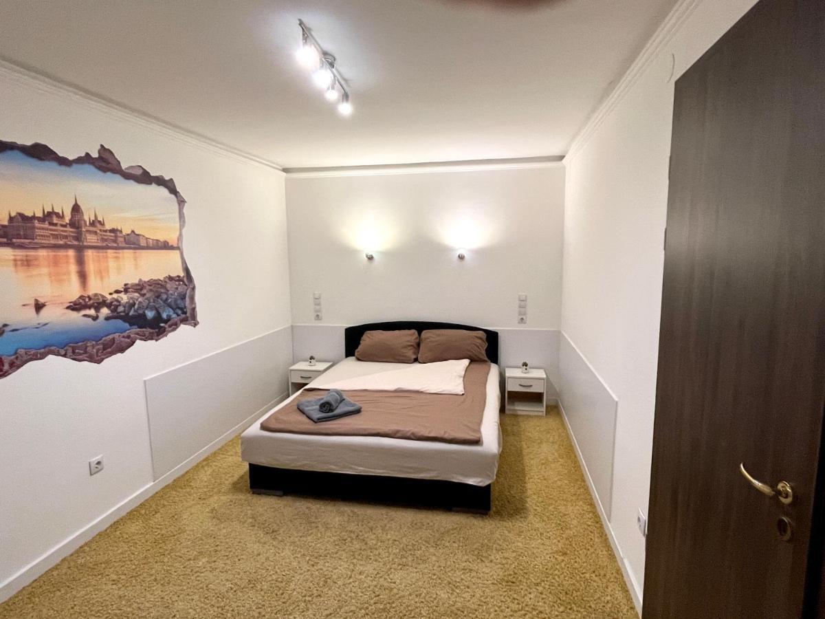 Fancy Home Budapest Bagian luar foto